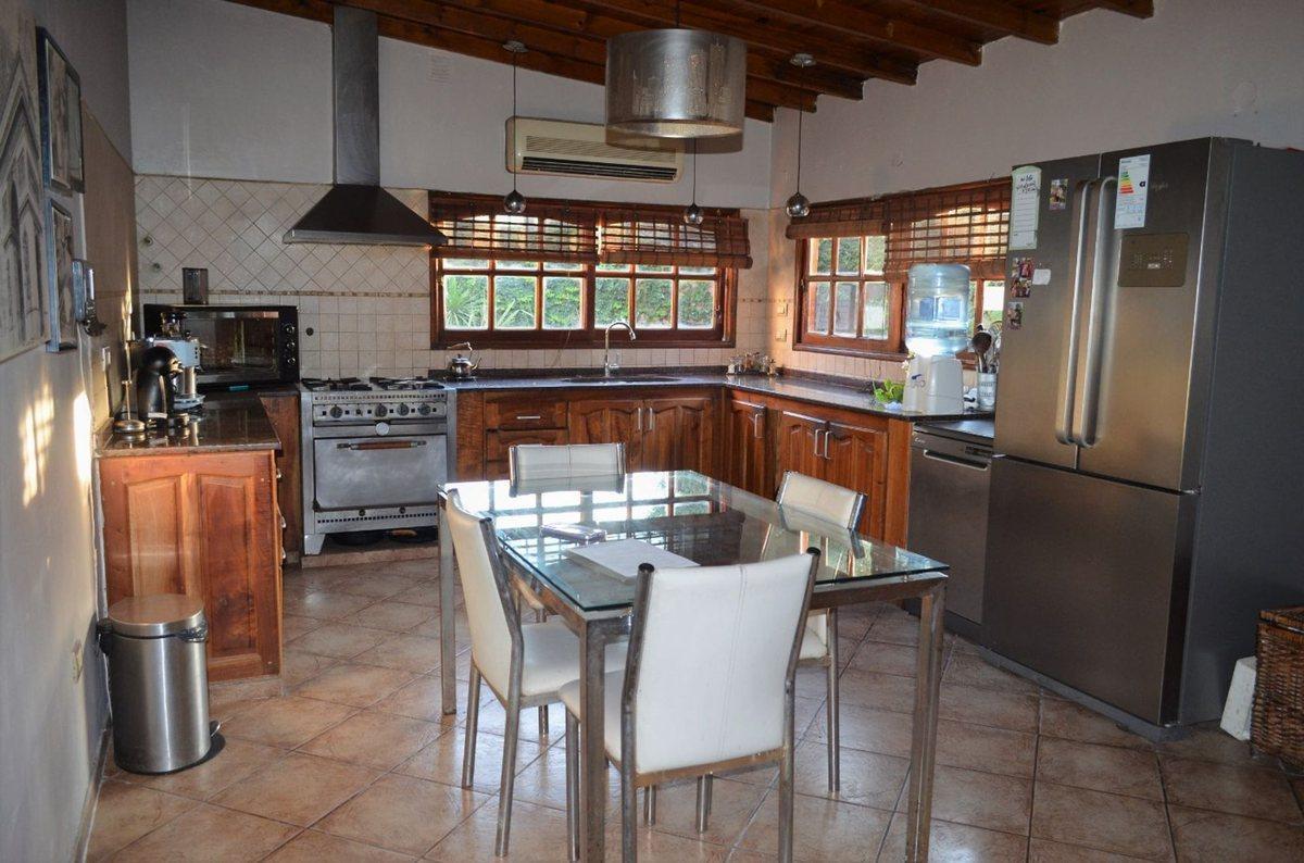 Foto de VENTA CASA 5 AMBIENTES EN LONGCHAMPS FINANCIA, imagen 5