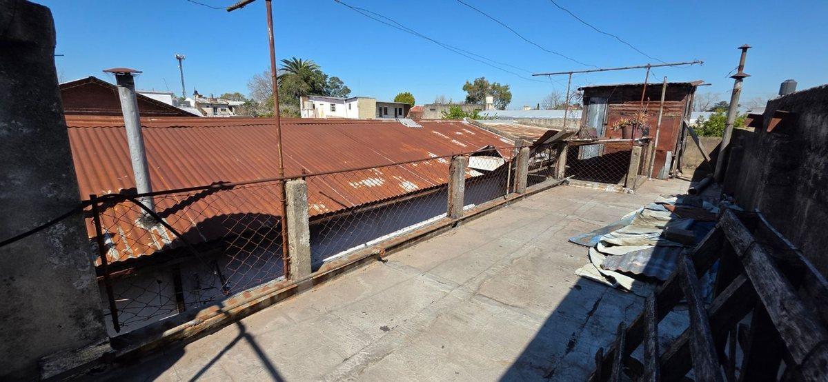 Foto de CASA A REFACCIONAR VENTA LLAVALLOL LOTE 10 X 20, imagen 1