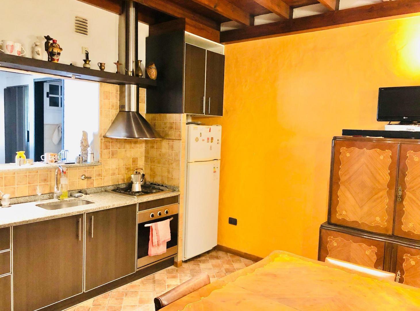 Foto de DUPLEX EN VENTA 3 AMB APTO CREDITO BANFIELD, imagen 1