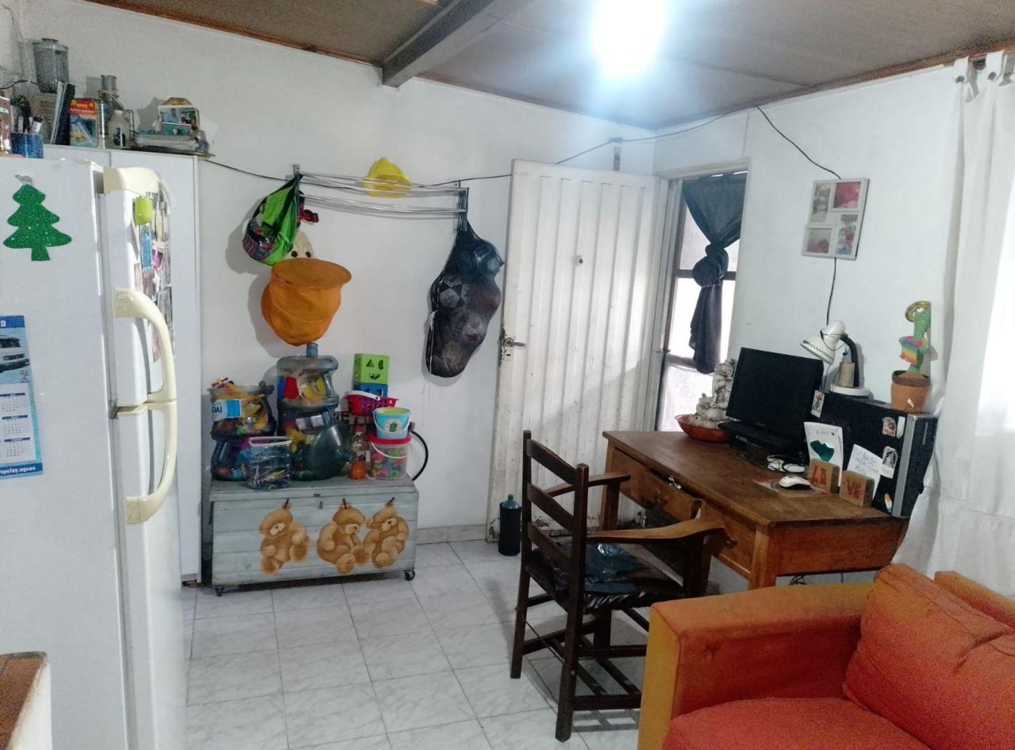 Foto de CASA CON PARQUE, Y GRAN POTENCIAL EN BURZACO, imagen 2