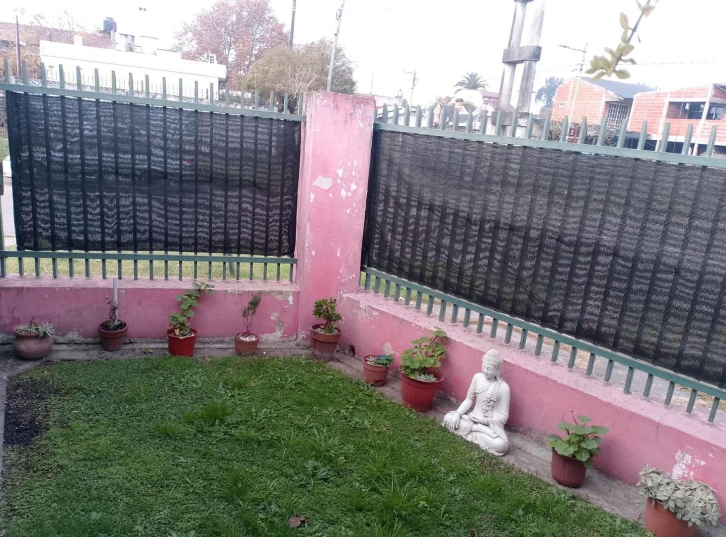 Foto de CASA CON PARQUE, Y GRAN POTENCIAL EN BURZACO, imagen 3