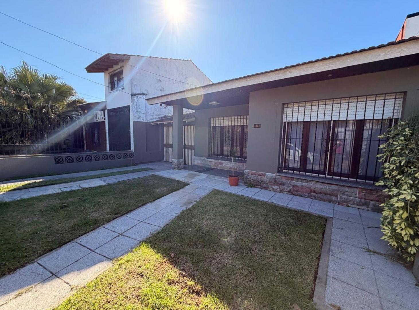 Foto de CASA EN EXCELENTE ESTADO ADROGUE APTA CREDITO, imagen 3
