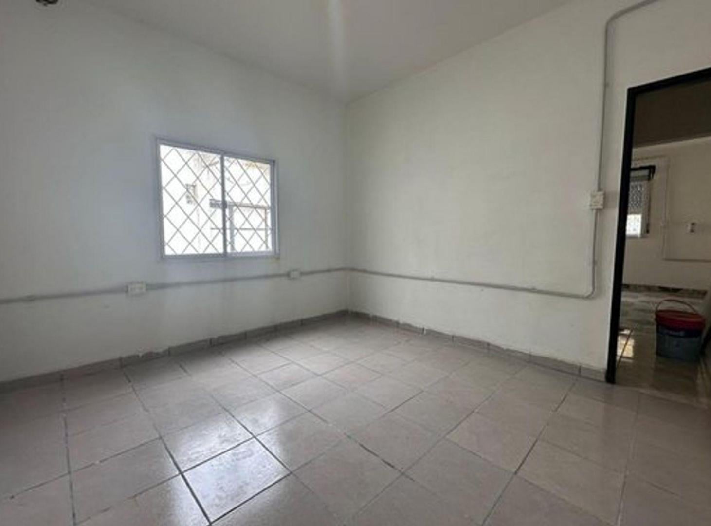 Foto de venta CASA con 3 deptos IDEAL INVERSOR, imagen 2