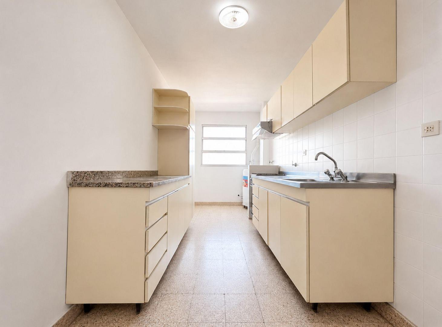 Foto de Depto VENTA Lomas de Zamora 3 ambientes balcon, imagen 1