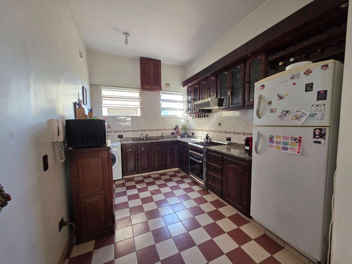 Foto de PH 4 AMBIENTES VENTA BANFIELD ZONA ALVEAR CHICO, imagen 2