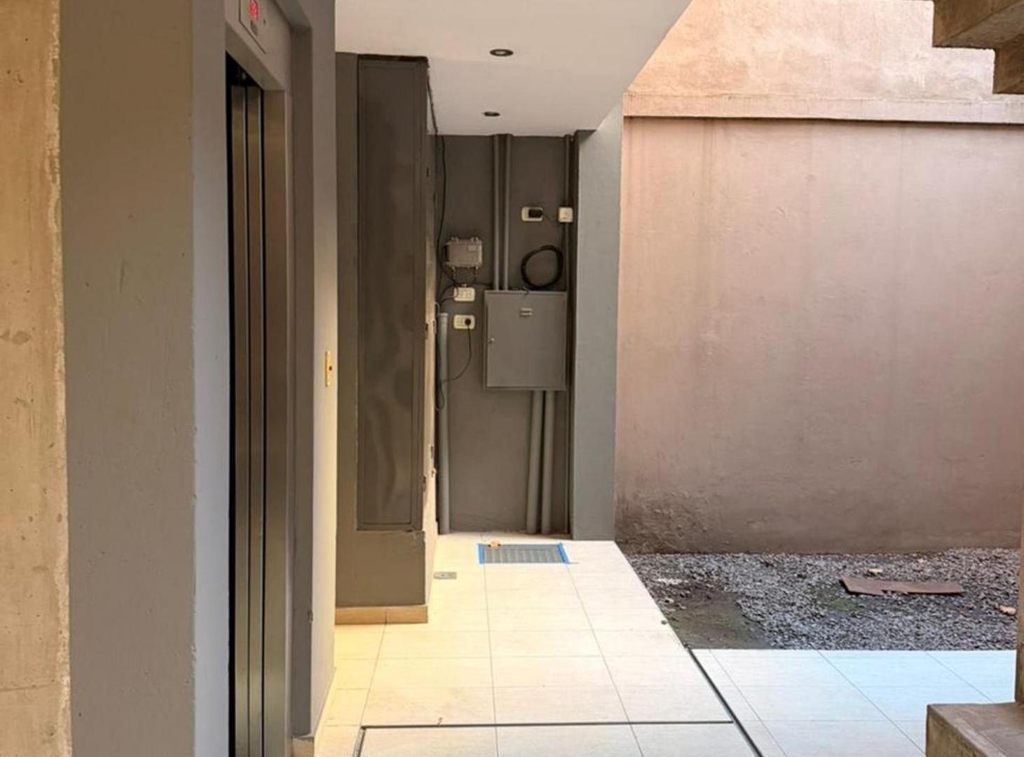 Foto de DEPARTAMENTO MONOAMBIENTE EN VENTA EN BANFIELD, imagen 4