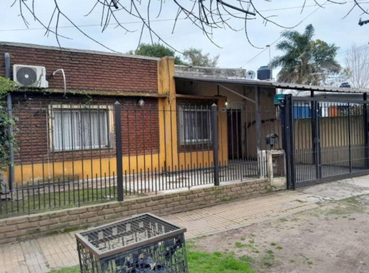 Foto de CASA 4 AMBIENTES EN VENTA CON JARDIN EN GLEW, imagen 1