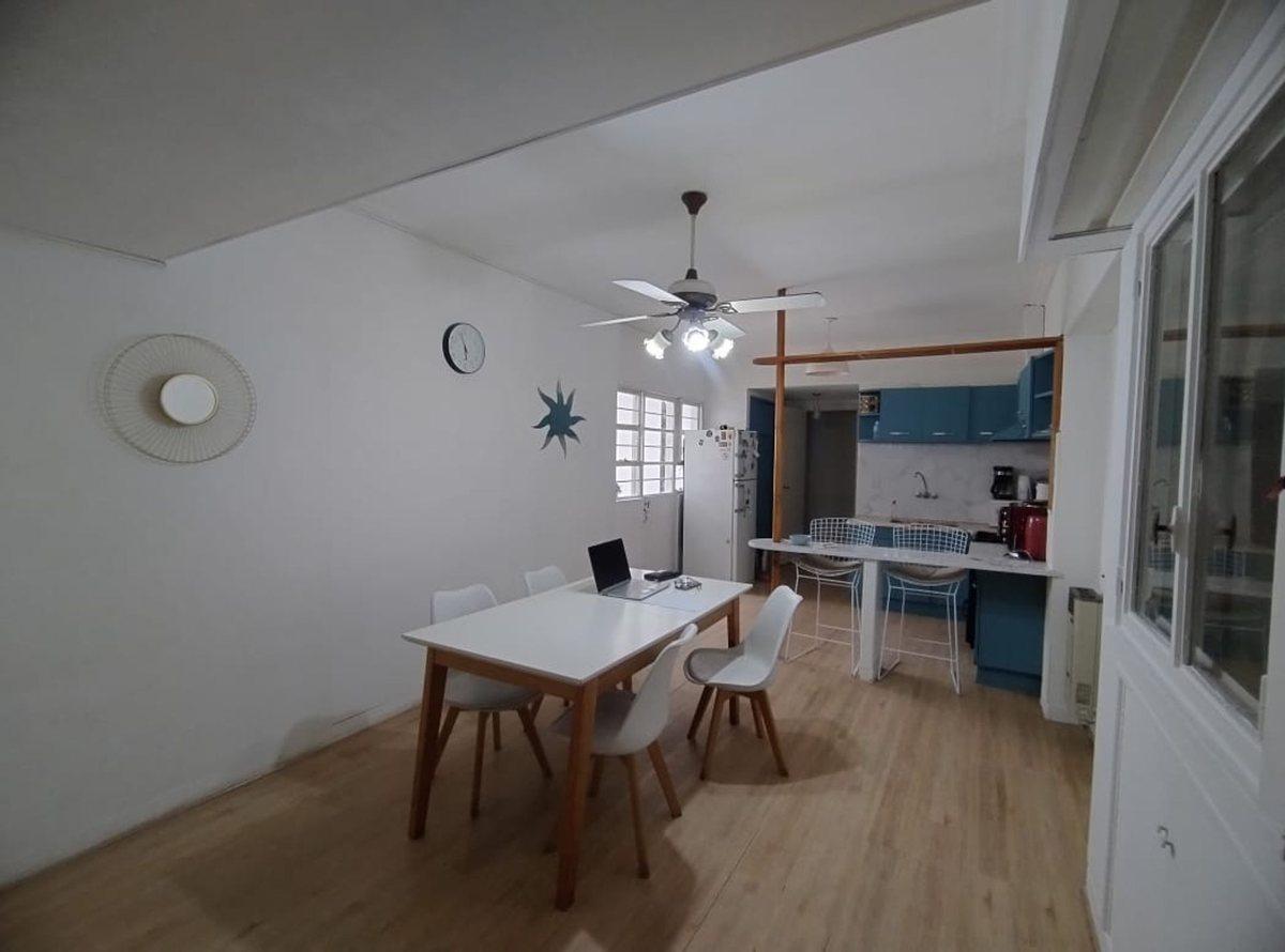 Foto de CHALET 8 AMBIENTES EN VENTA EN ADROGUE CON PARQUE, imagen 5