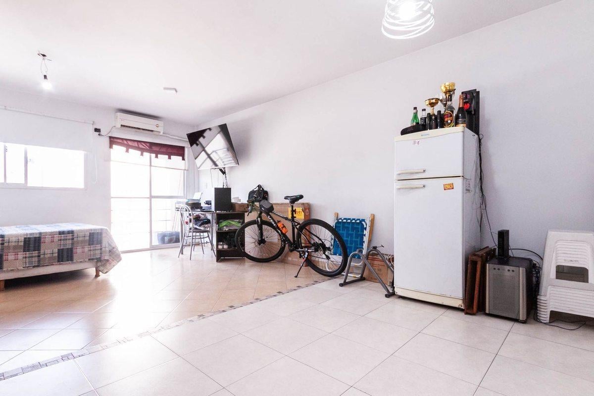 Foto de DEPARTAMENTO MONOAMBIENTE EN VENTA EN BANFIELD, imagen 3