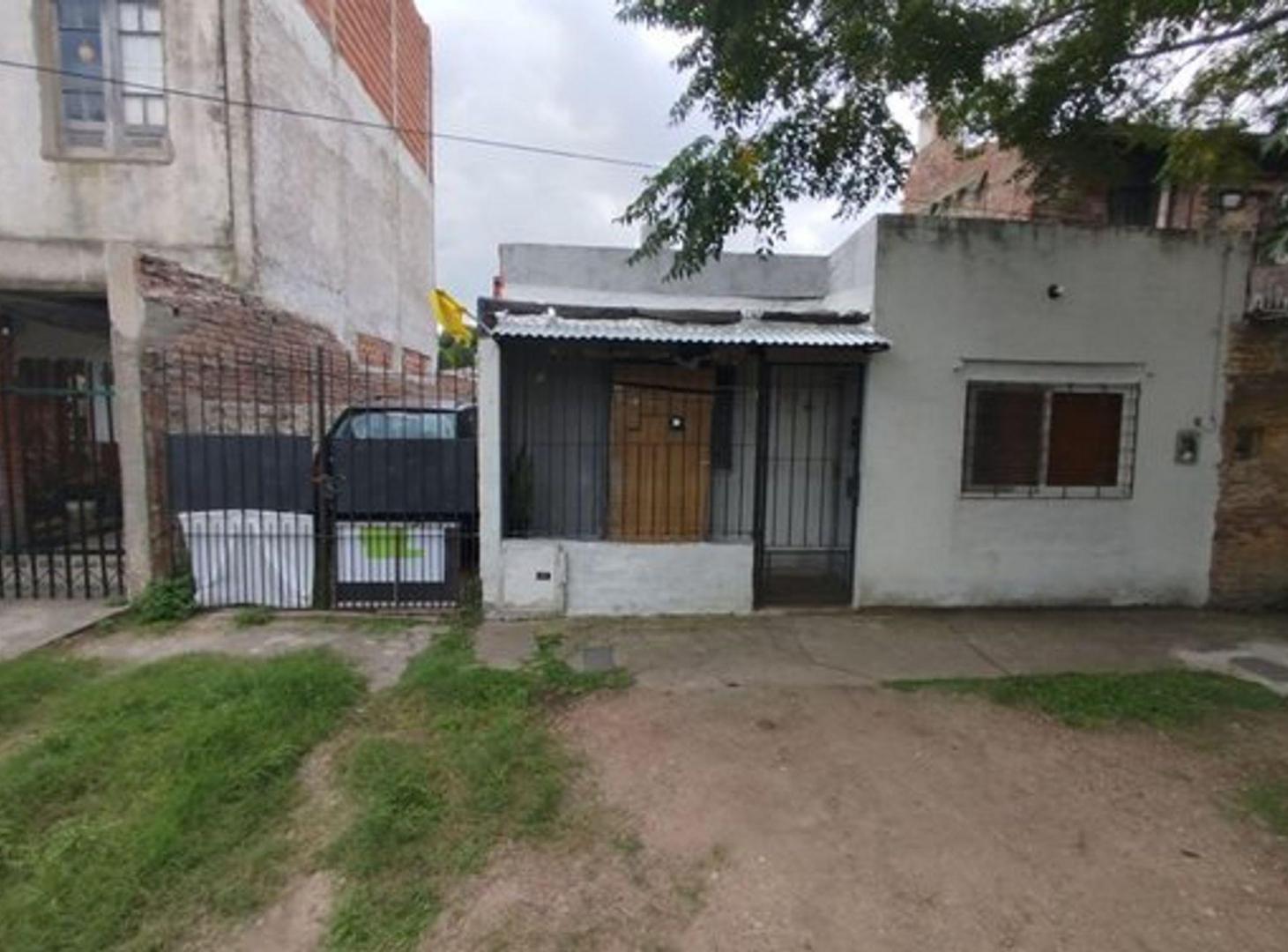 Foto de CASA 2 AMBIENTES VENTA CON LOTE LLAVALLOL, imagen 1
