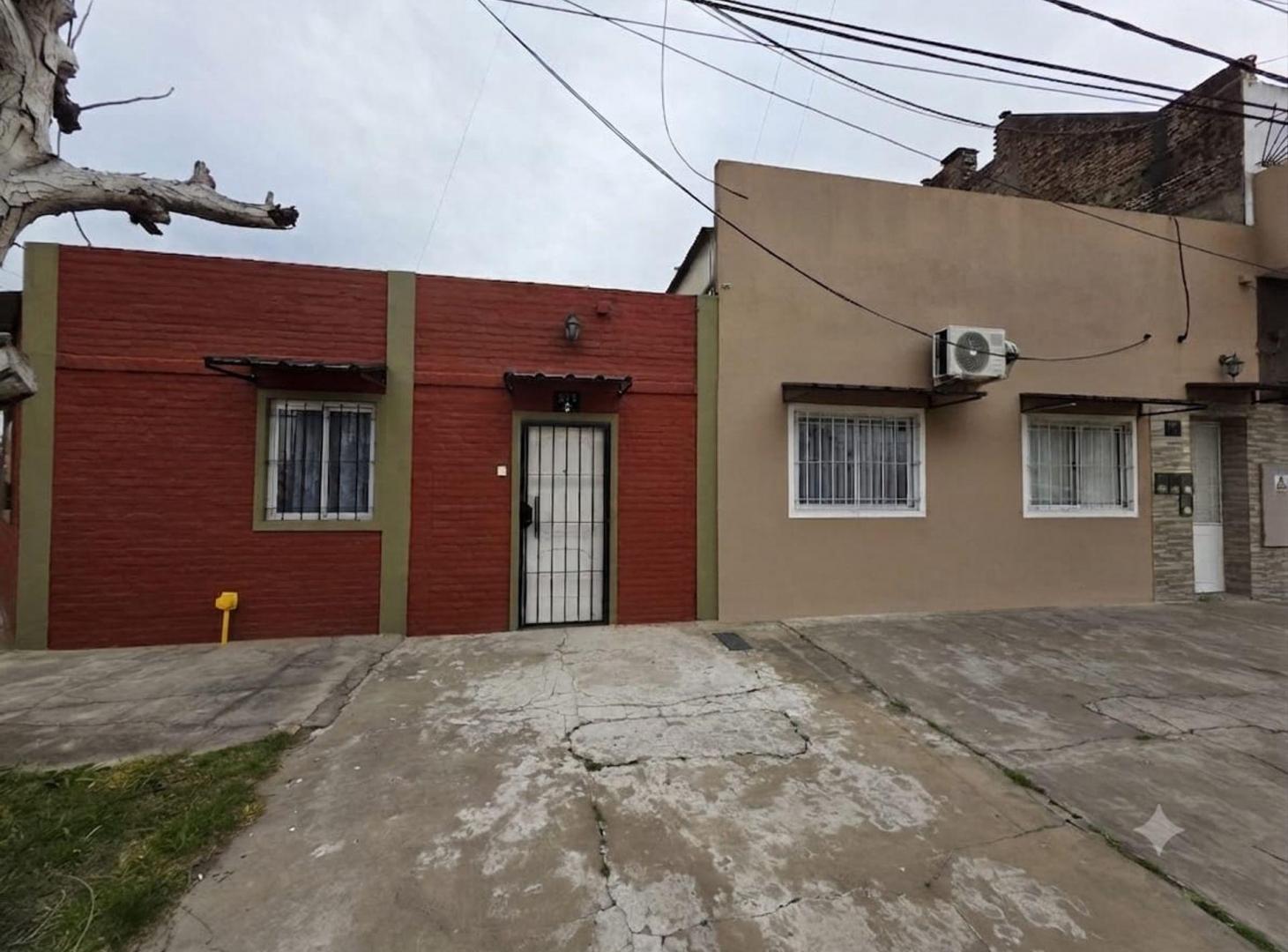 Foto de Dos casas en venta de 3 Amb c/u en Llavallol, imagen 5