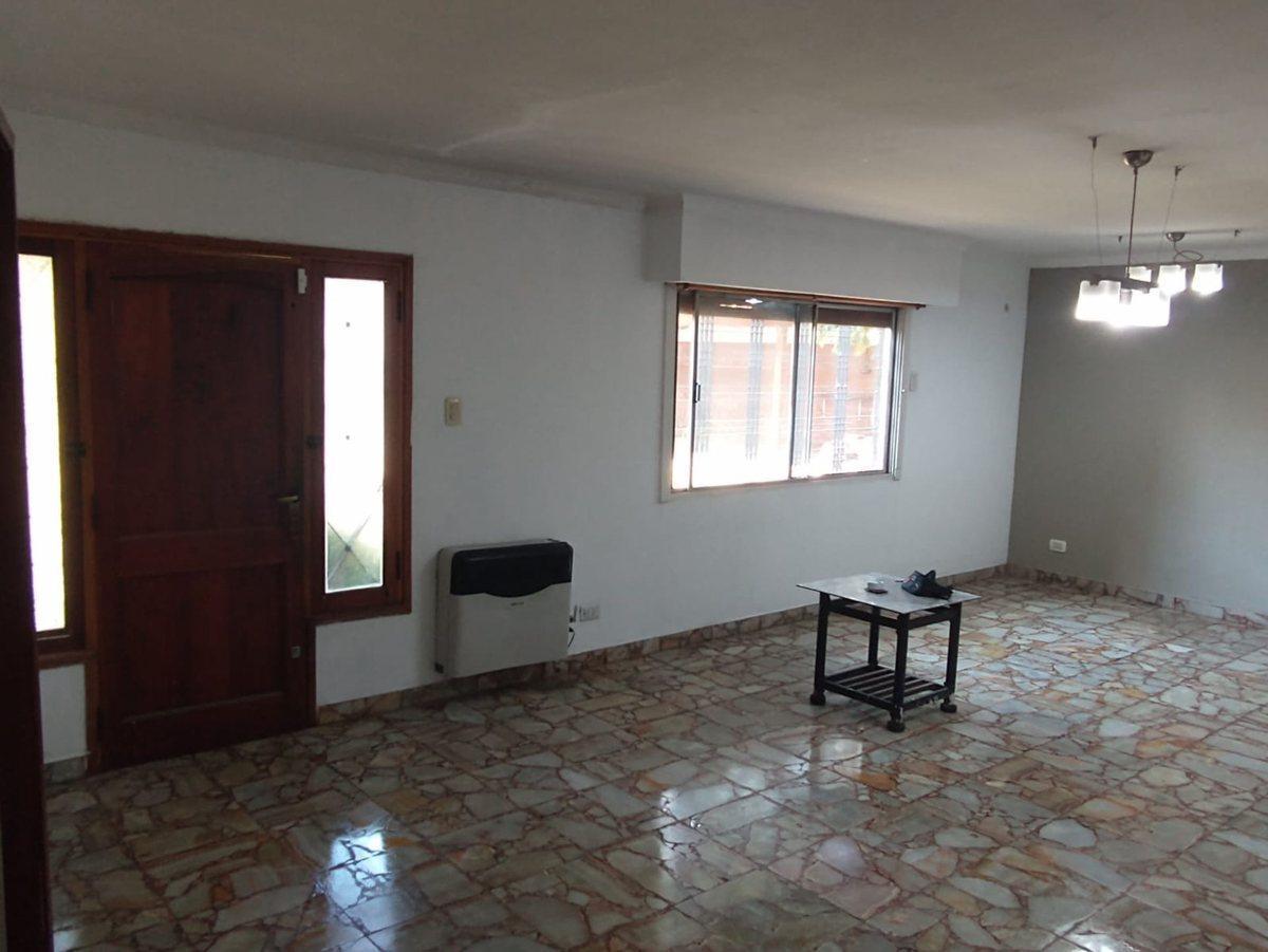 Foto de PH 5 AMBIENTES VENTA JOSE MARMOL PARQUE LIBRE, imagen 4