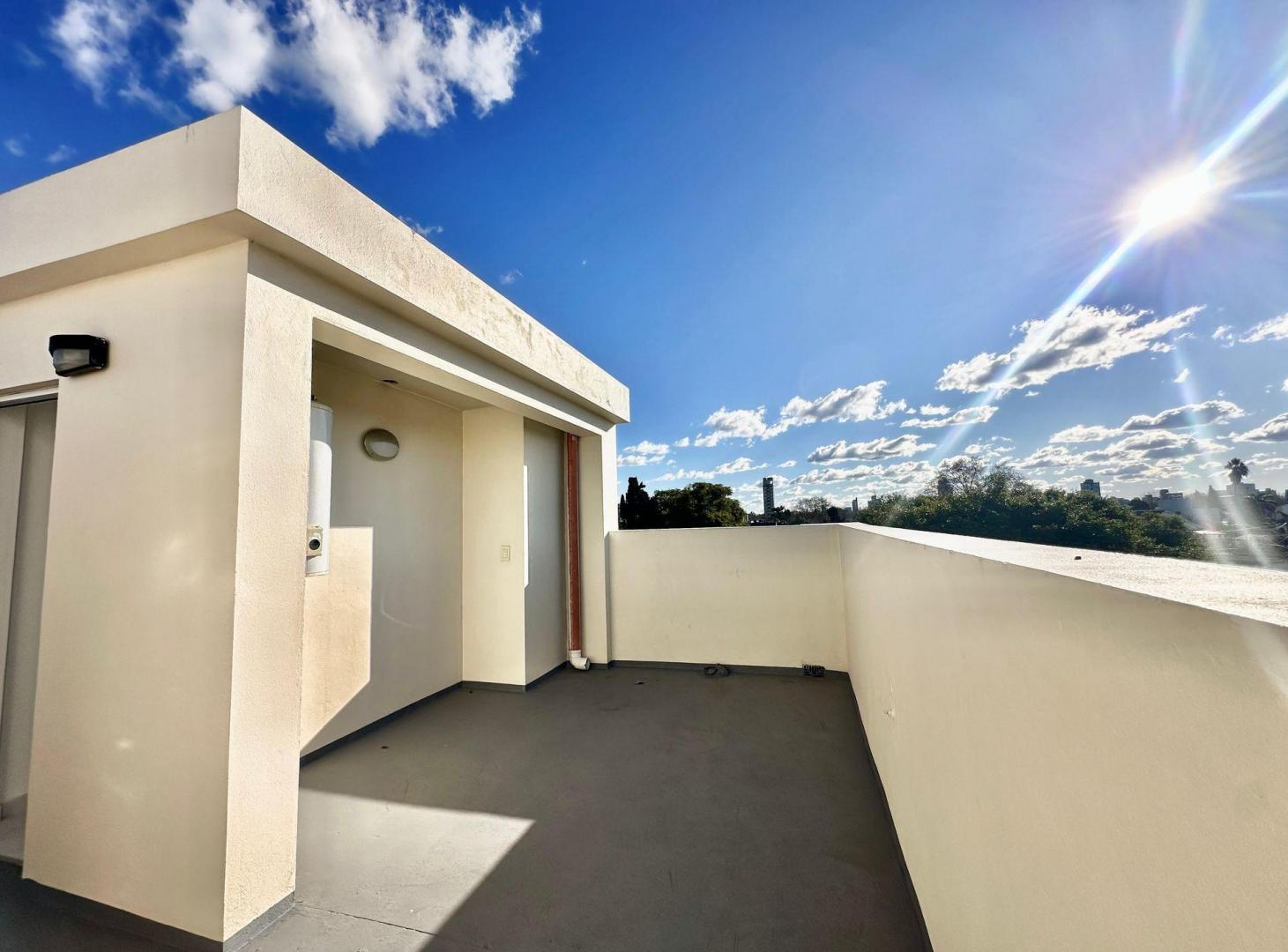 Foto de MONOAMBIENTE EN VENTA BANFIELD CON TERRAZA PROPIA, imagen 5