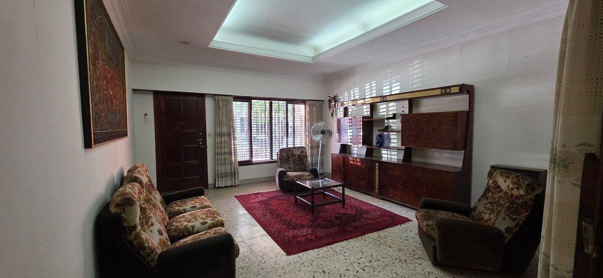 Foto de CASA 3 AMBIENTES CON COCHERA ALQUILER LANUS OESTE, imagen 2