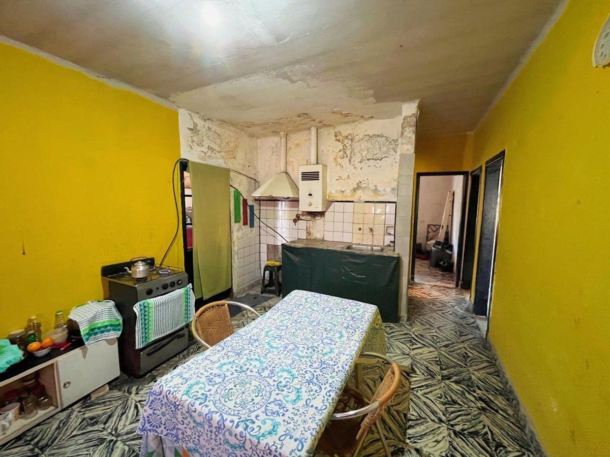 Foto de CASA 4 AMBIENTES VENTA LOMAS DE ZAMORA, imagen 2