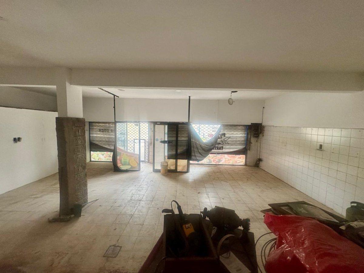 Foto de LOCAL CON VIVIENDA EN TEMPERLEY, imagen 2