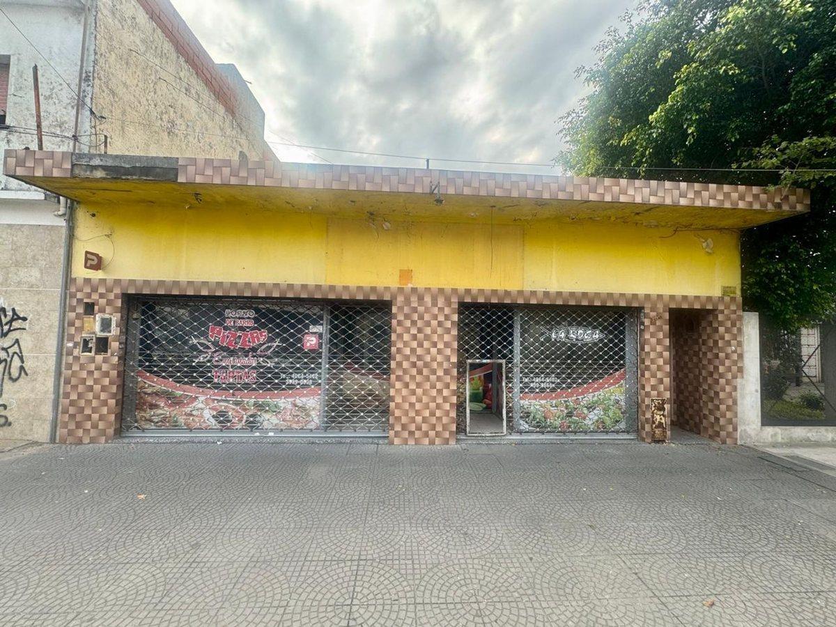 Foto de LOCAL CON VIVIENDA EN TEMPERLEY, imagen 3