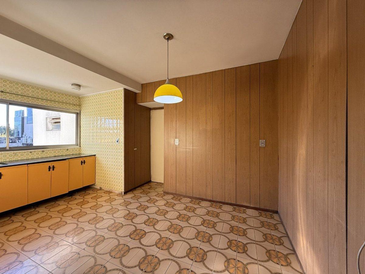 Foto de DEPARTAMENTO 3 AMBIENTES VENTA EN LOMAS DE ZAMORA, imagen 2