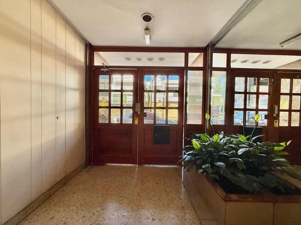 Foto de DEPARTAMENTO 2 AMBIENTES EN VENTA EN LOMAS CENTRO, imagen 3