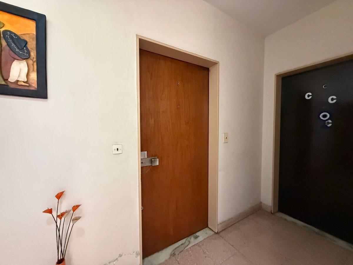 Foto de DEPARTAMENTO 2 AMBIENTES EN VENTA EN LOMAS CENTRO, imagen 2