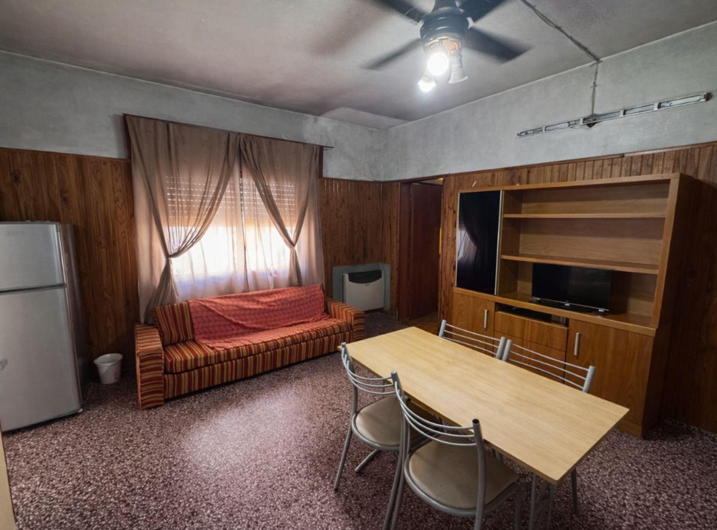 Foto de PH 4 AMBIENTES EN VENTA LOMAS DE ZAMORA CON PATIO, imagen 2