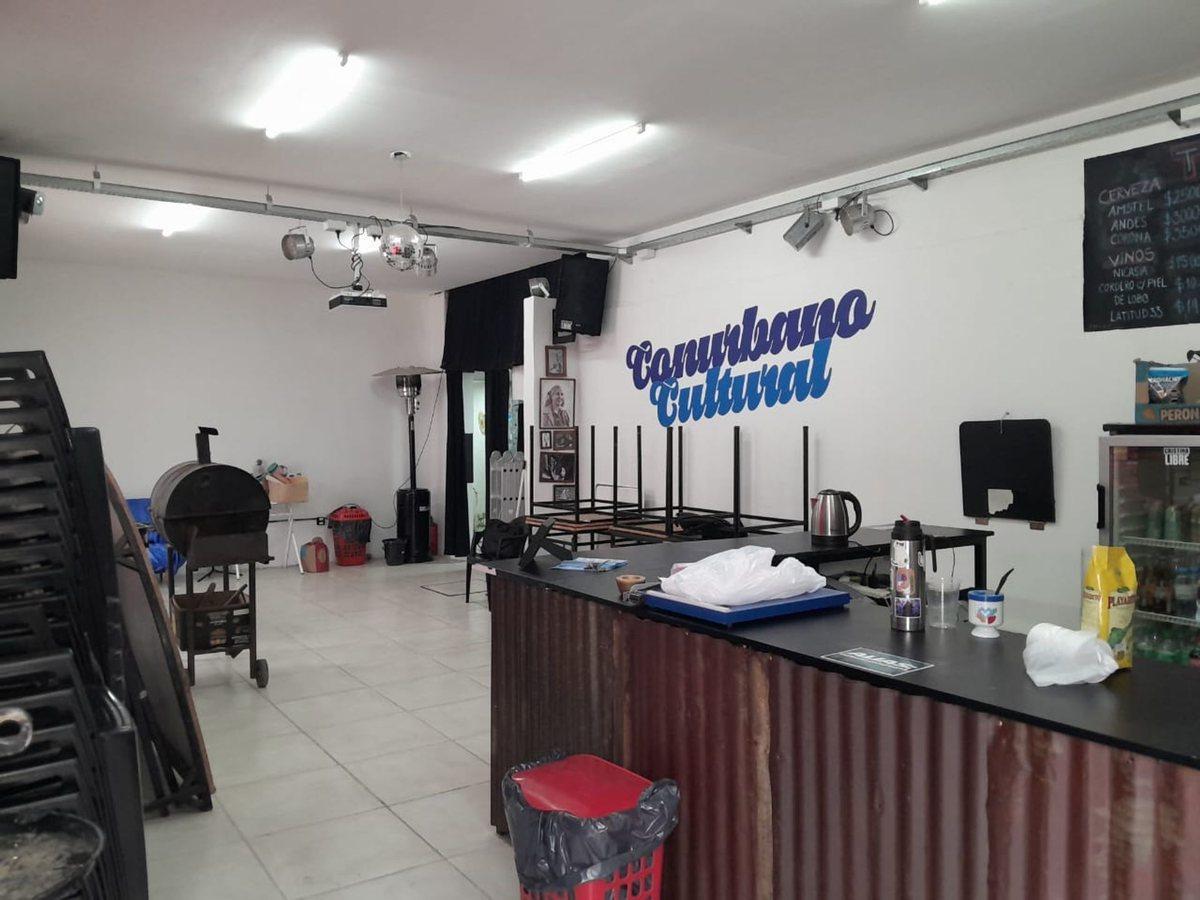 Foto de LOCAL COMERCIAL 60MTS EN VENTA APTO CREDITO LANUS, imagen 2