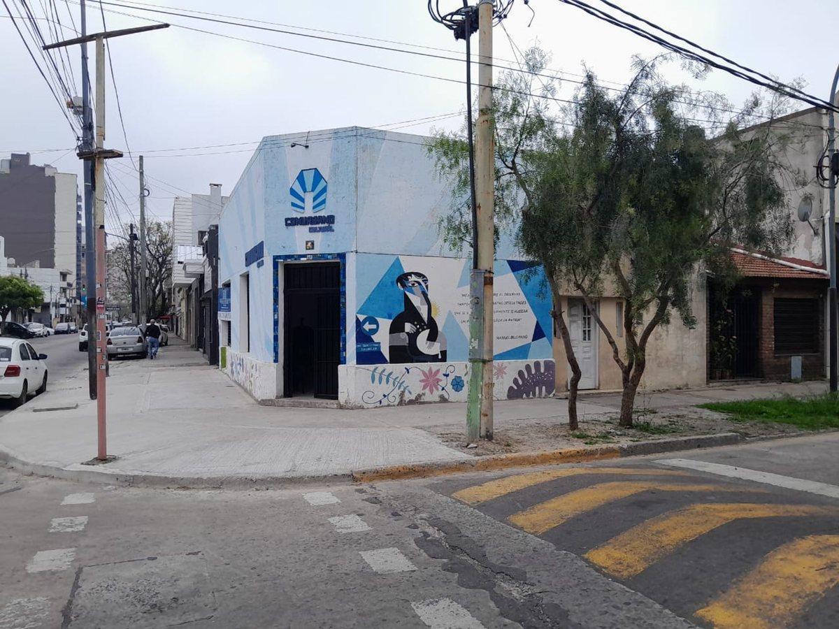 Foto de LOCAL COMERCIAL 60MTS EN VENTA APTO CREDITO LANUS, imagen 3