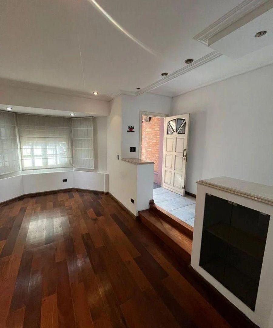 Foto de Casa 4 ambientes en venta, Lomas de Zamora, patio, imagen 3