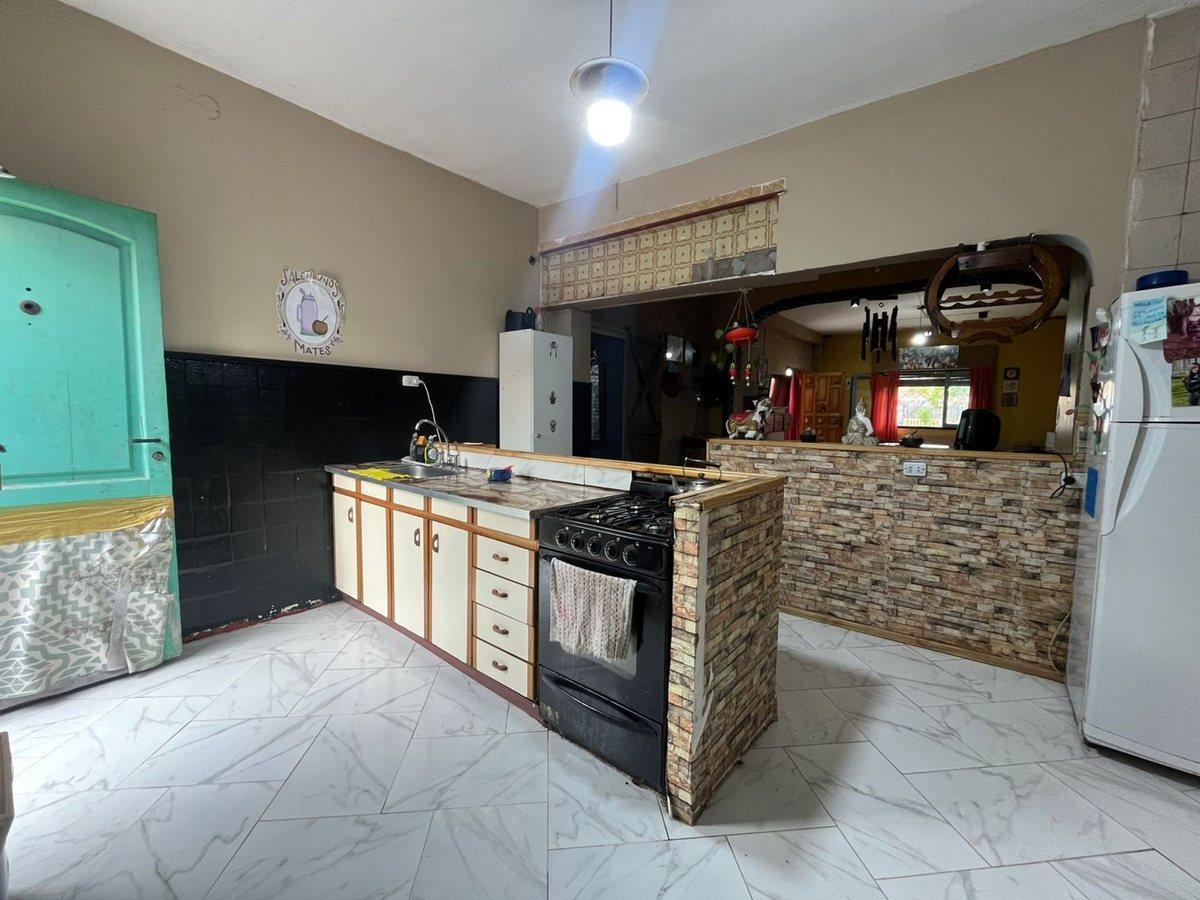 Foto de CASA EN VENTA 4 AMBIENTES TEMPERLEY + DEPARTAMENTO, imagen 5