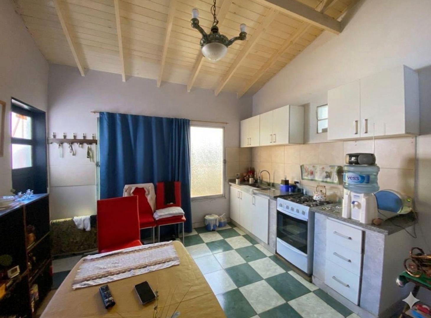Foto de VENTA DEPARTAMENTO 3 AMBIENTES LOMAS ESTE, imagen 1