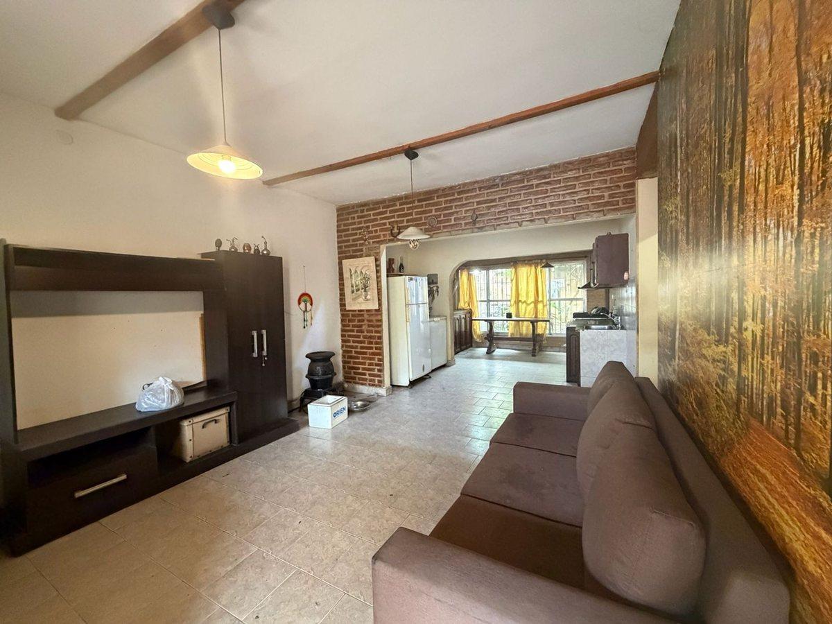 Foto de VENTA PH AL FONDO CON JARDIN Y PILETA TEMPERLEY, imagen 1