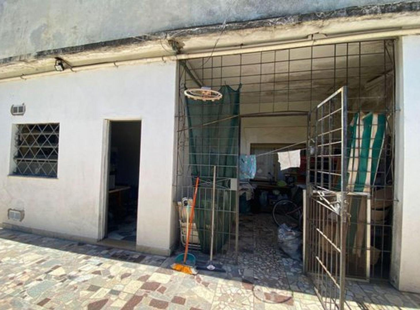 Foto de PH 3 AMBIENTES EN VENTA EN LOMAS DE ZAMORA, imagen 1