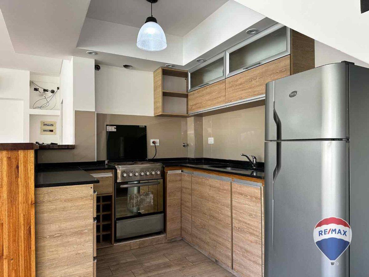 Foto de CASA 4 AMBIENTES VENTA GARAGE PILETA. OFERTAS¡¡¡, imagen 1