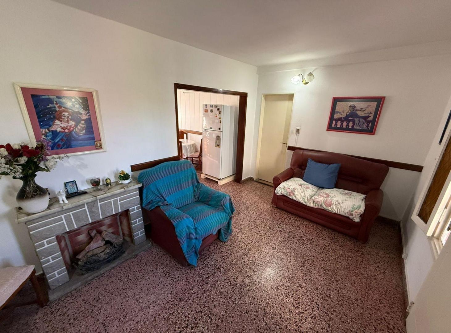 Foto de casa 3 ambientes en venta Lomas de Zamora, imagen 3