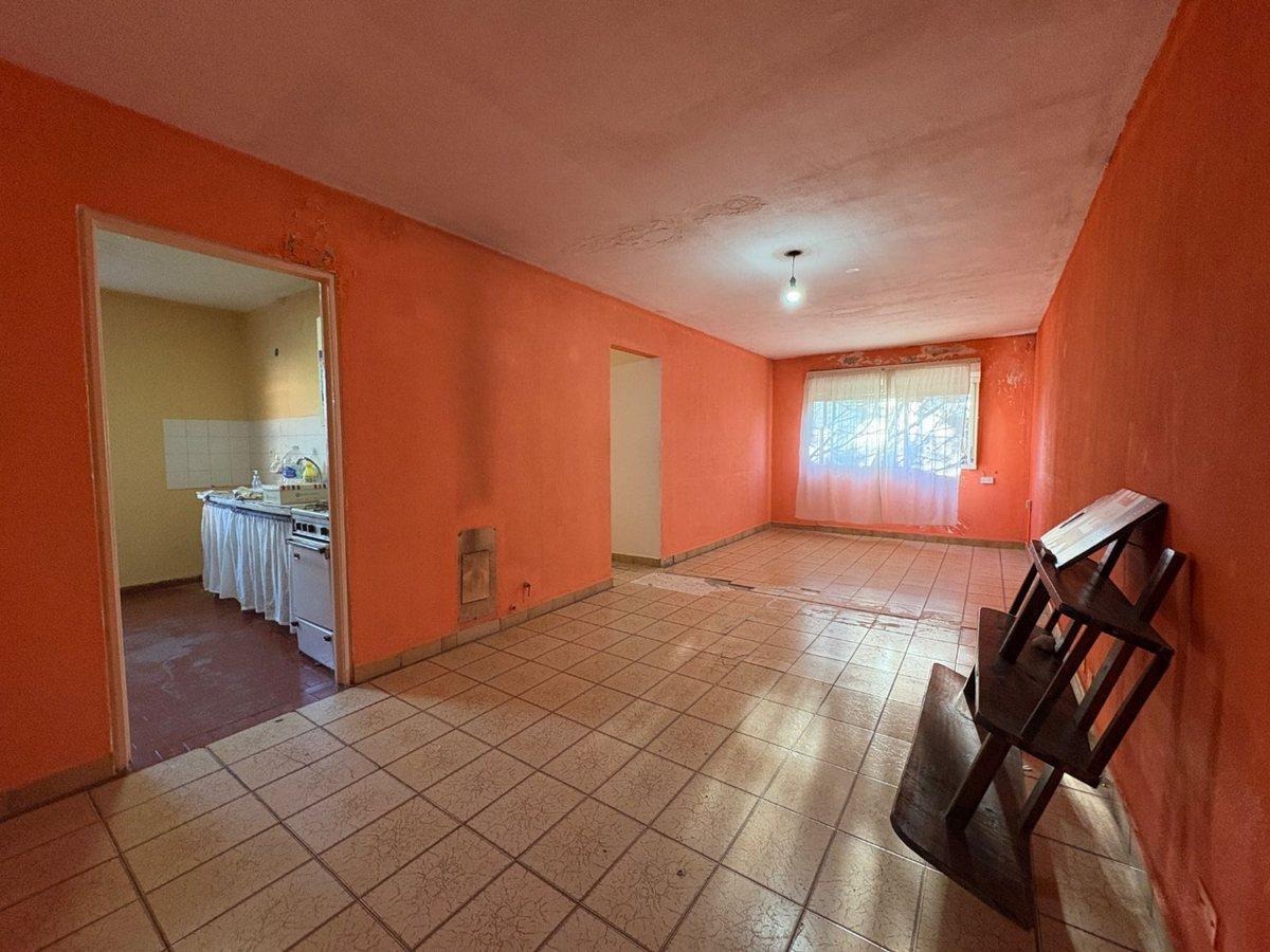 Foto de DPTO EN VENTA 4 AMB C/3 HAB 60 M2 - DON ORIONE, imagen 2