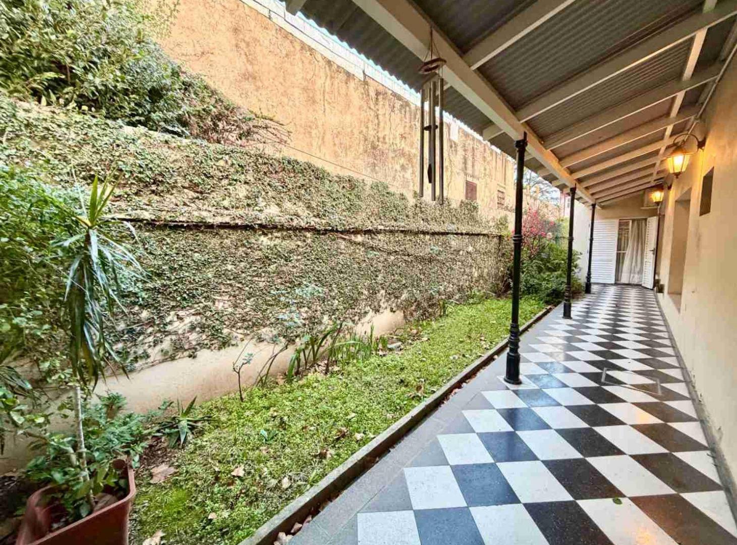 Foto de casa 5 amb en venta Banfield, imagen 3