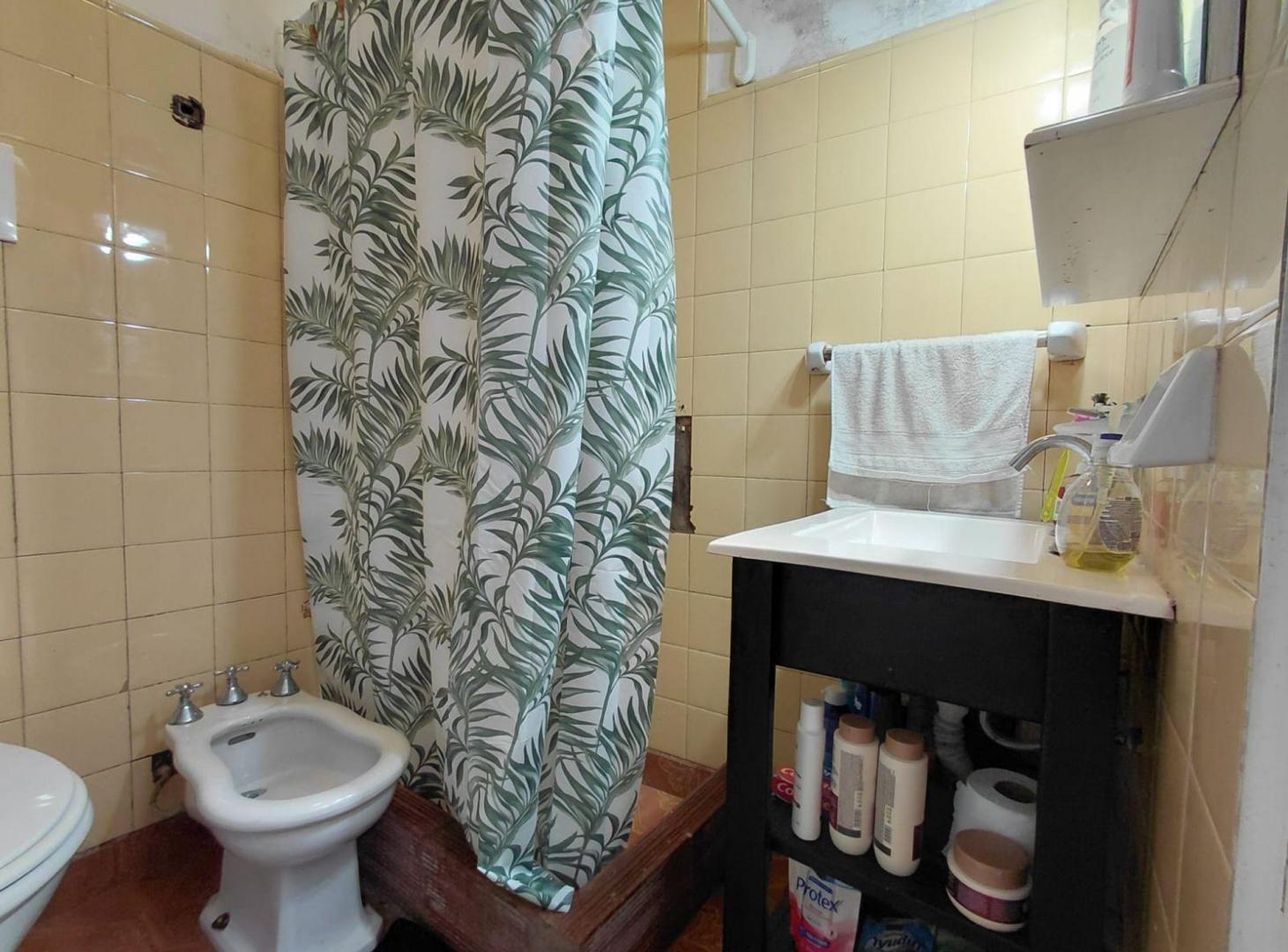 Foto de PH 3 ambientes en venta en Lanus con Patio., imagen 4