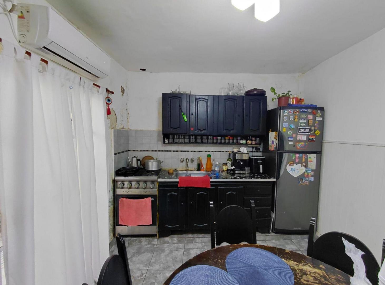 Foto de PH 3 ambientes en venta en Lanus con Patio., imagen 1