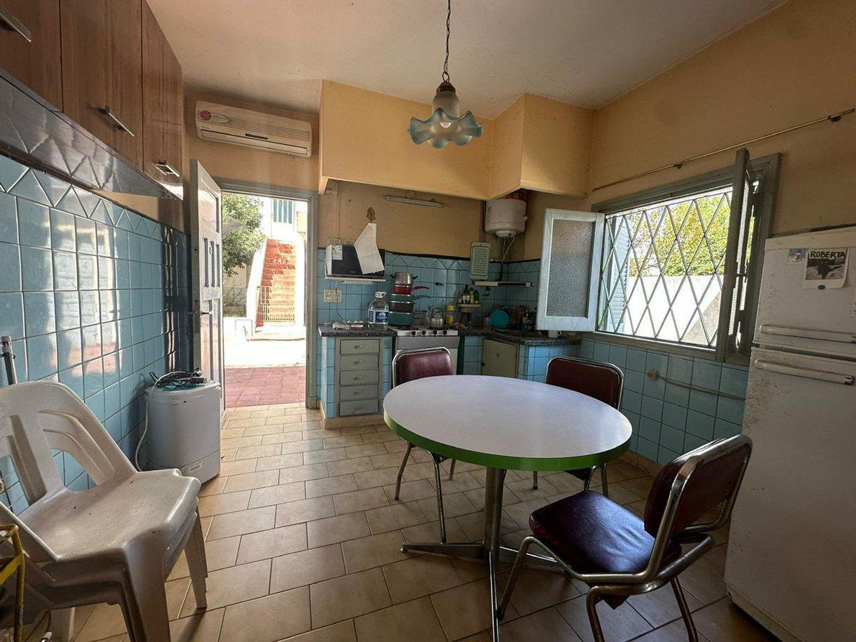 Foto de VENTA CASA 3 AMB c/ TERRAZA + 2 DPT0 2 AMB C/PATIO, imagen 1