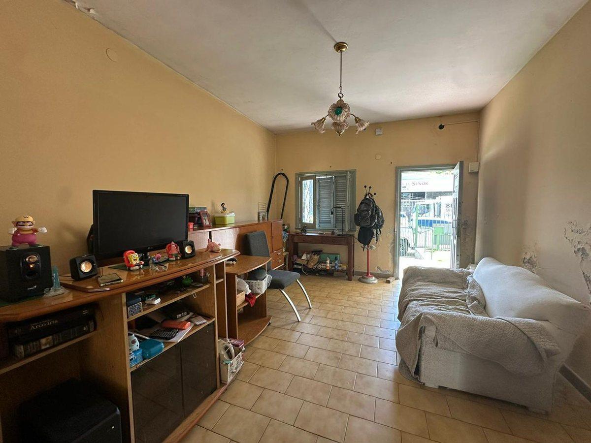 Foto de VENTA CASA 3 AMB c/ TERRAZA + 2 DPT0 2 AMB C/PATIO, imagen 5