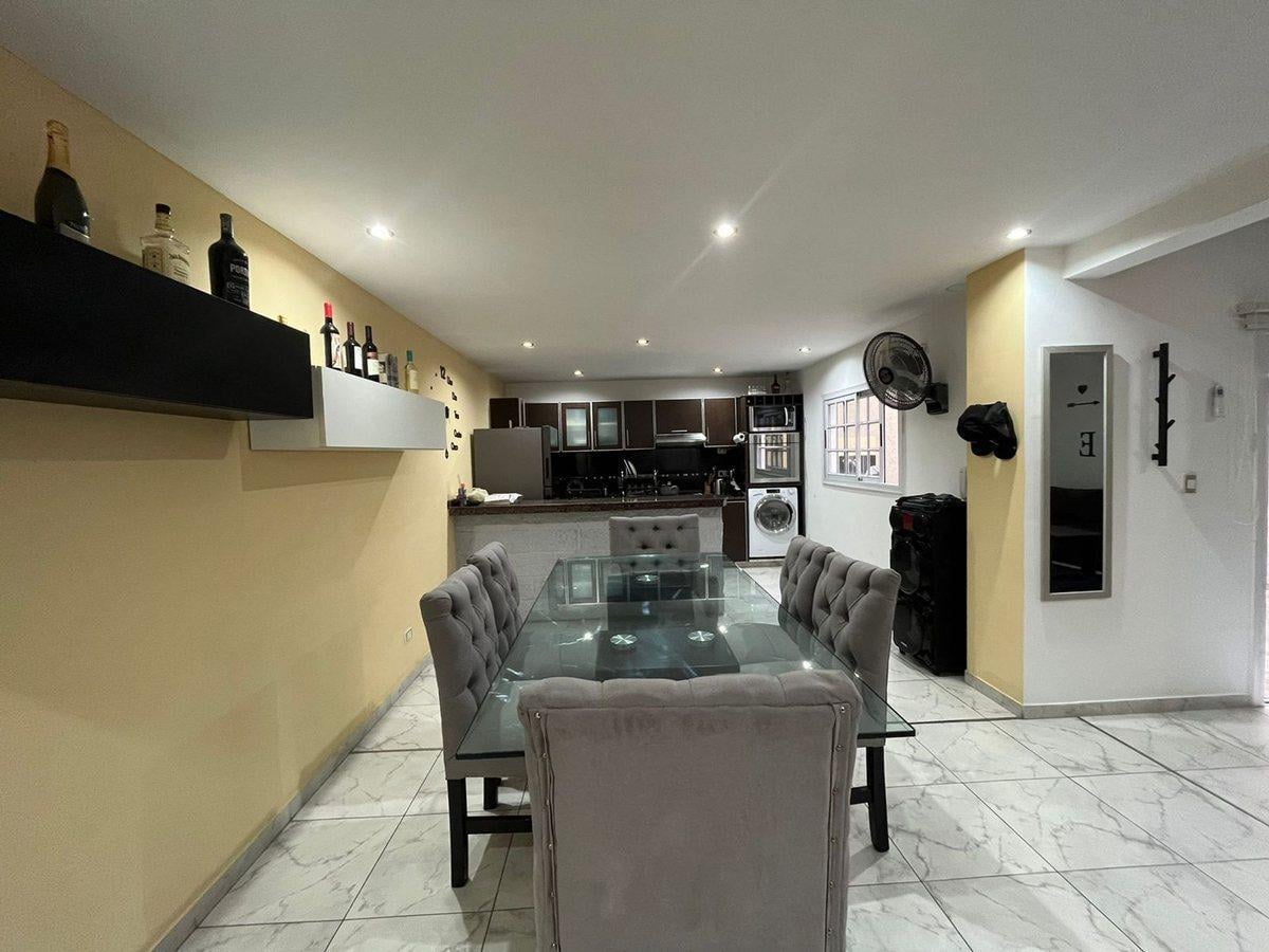 Foto de DEPTO 3 AMBIENTES EN VENTA EN VALENTIN ALSINA, imagen 4