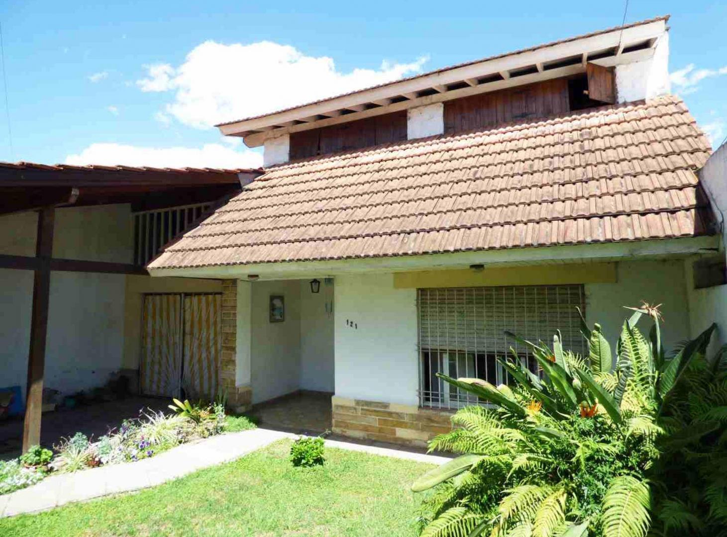 Foto de Casa 5 ambientes en venta Temperley amplio Jardín, imagen 4