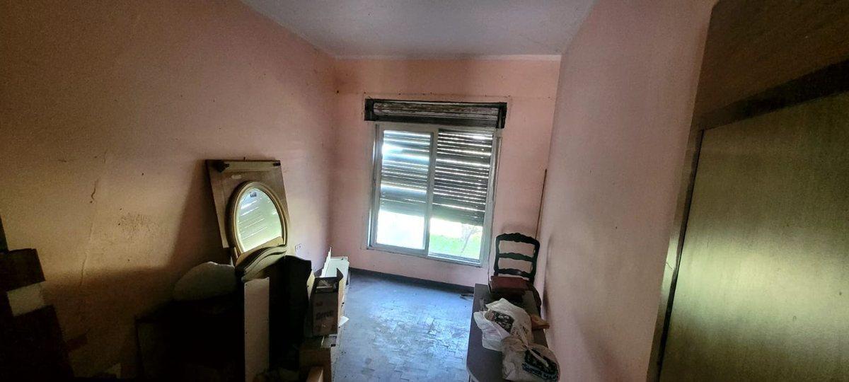 Foto de CASA 4 AMBIENTES EN VENTA EN SOURIGUES, imagen 2