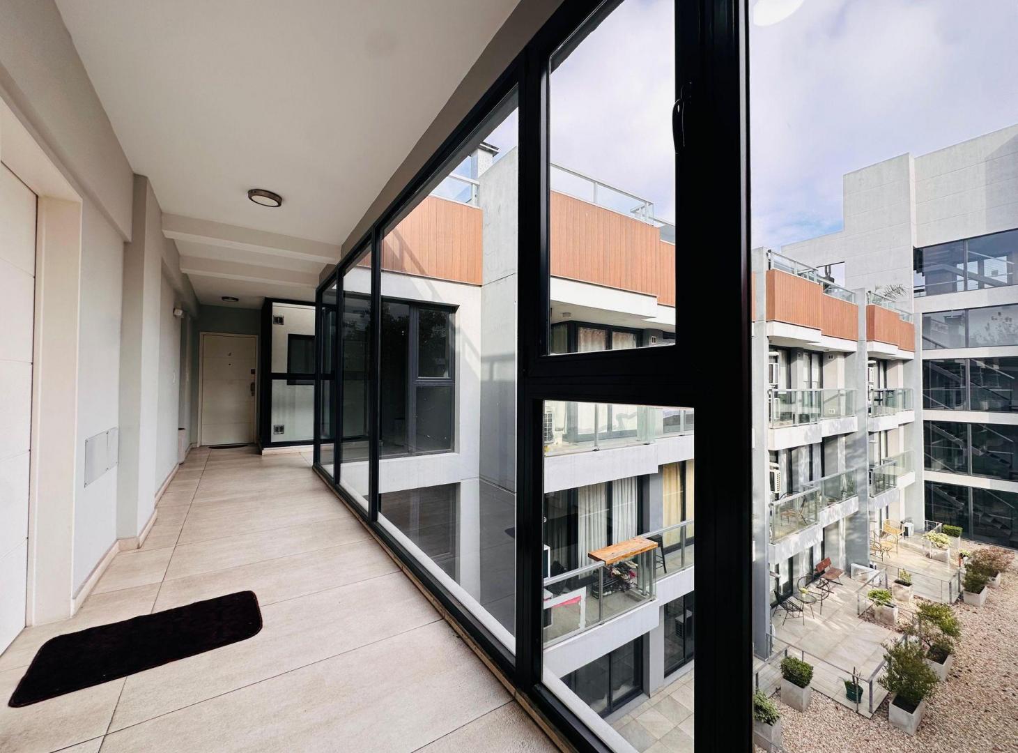 Foto de VENTA 2 AMBIENTES LOMAS DE ZAMORA COCHERAS BALCÓN, imagen 5