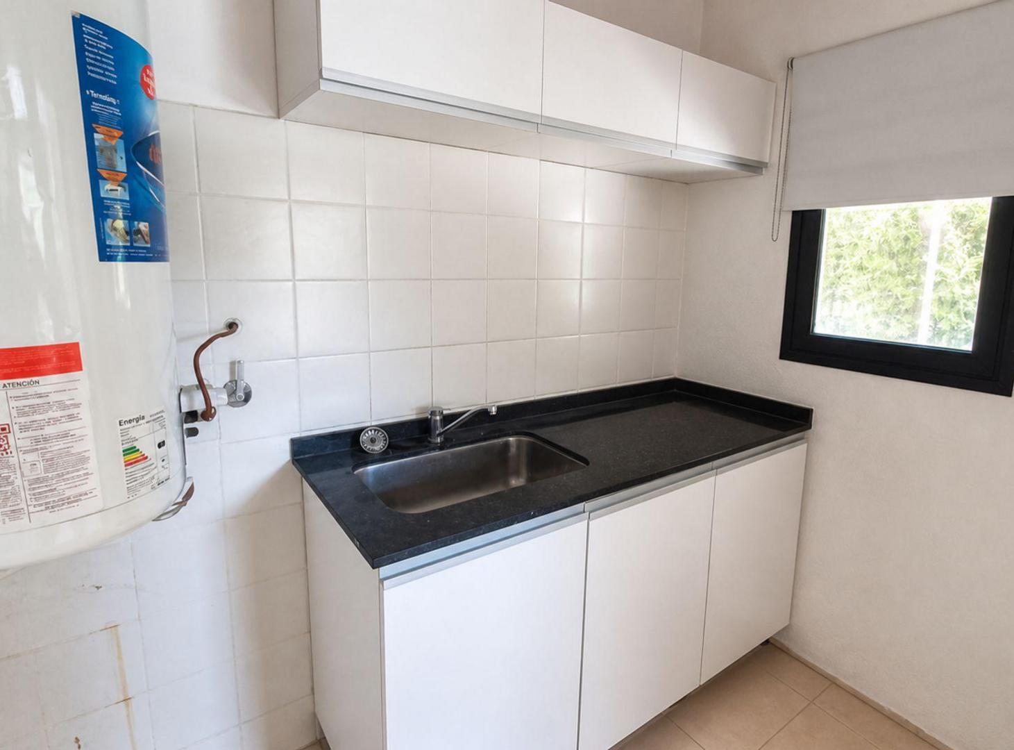 Foto de CASA 4 AMBIENTES EN VENTA PILETA SAN VICENTE, imagen 5