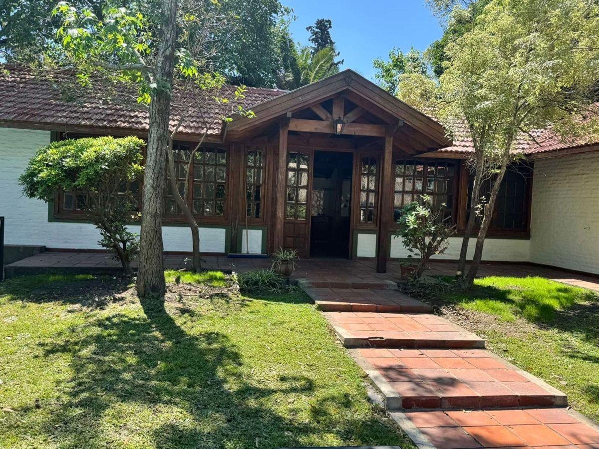 Venta Casa quinta en 9 de Abril