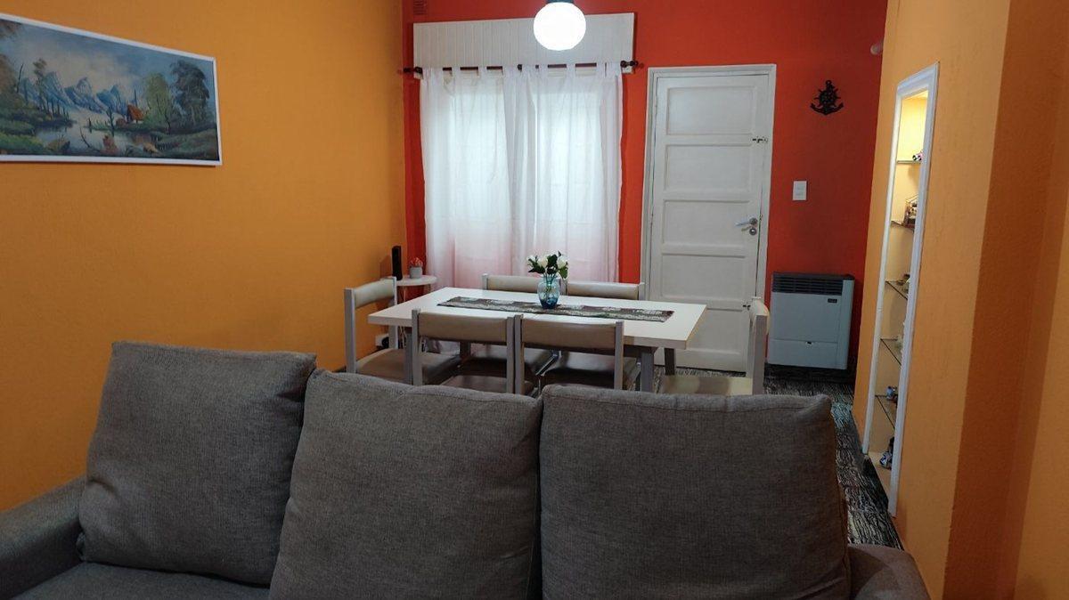 Foto de CASA 3 AMBIENTES VENTA LUIS GUILLON APTO CREDITO, imagen 2