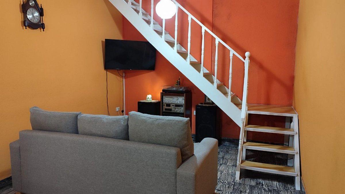 Foto de CASA 3 AMBIENTES VENTA LUIS GUILLON APTO CREDITO, imagen 1