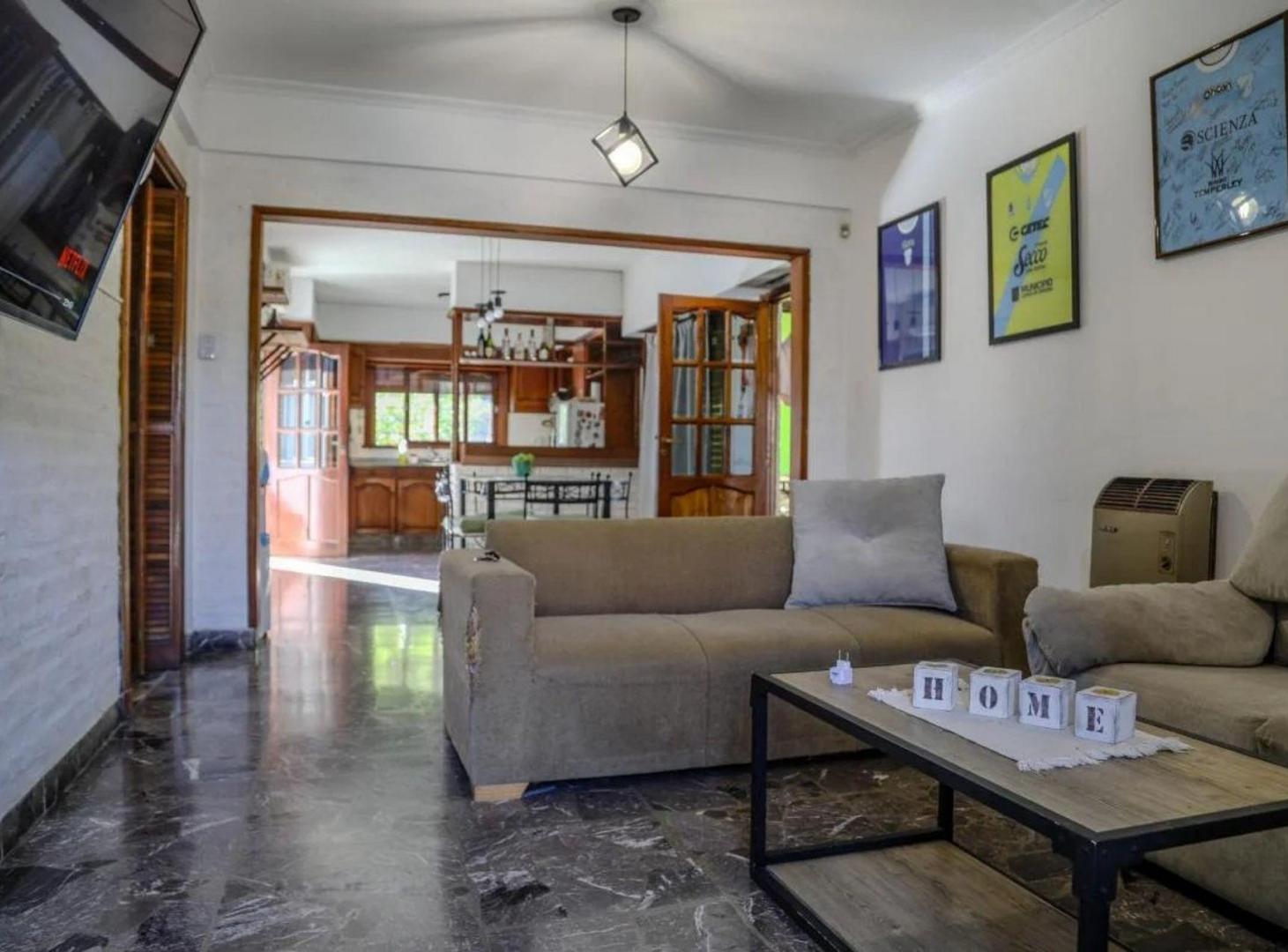 Foto de CASA 4 AMBIENTES EN VENTA EN LOMAS DE ZAMORA, imagen 1