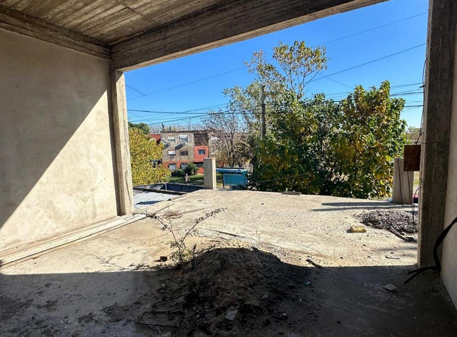 Foto de LOTE EN VENTA CON MEJORAS EN DON ORIONE, imagen 5